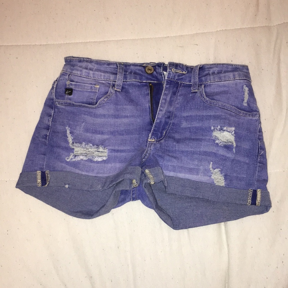 Blue stretchy cuffed shorts